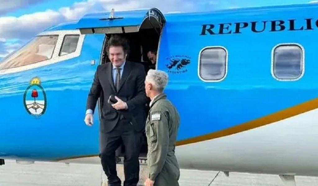 El Presidente emprende viaje a EEUU